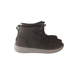 Hey Dude Eloise Womens Ankle Bootie Gray Moccasin Suede Recycled Leather Size 8